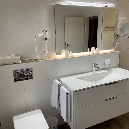 Kranz فندق لاوفنبورغ