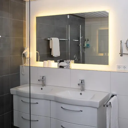 فندق Kranz لاوفنبورغ