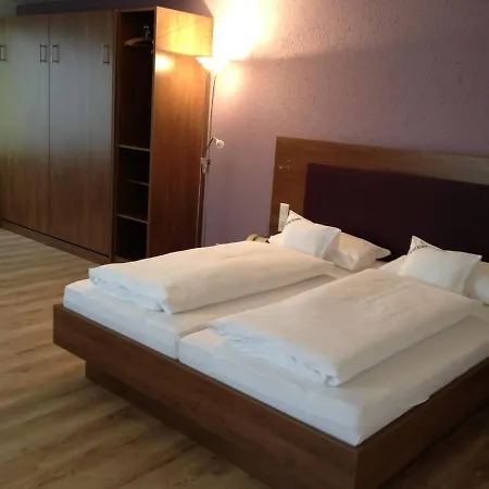 فندق Kranz لاوفنبورغ